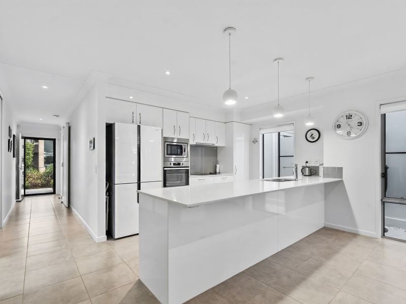 Site 100 - Established Davenport