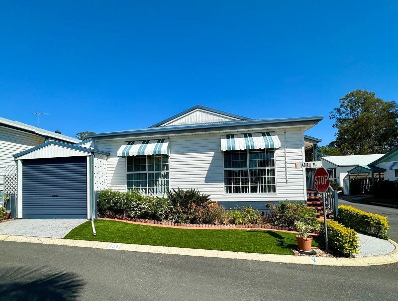 WONDERFUL LOW MAINTENANCE LIFESTYLE - GREENBANK GARDENS