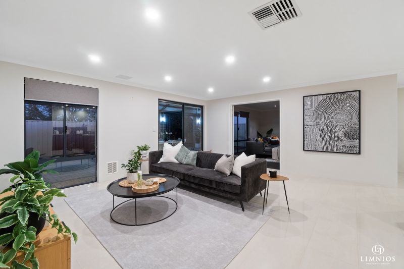 Super Spacious Family Living!