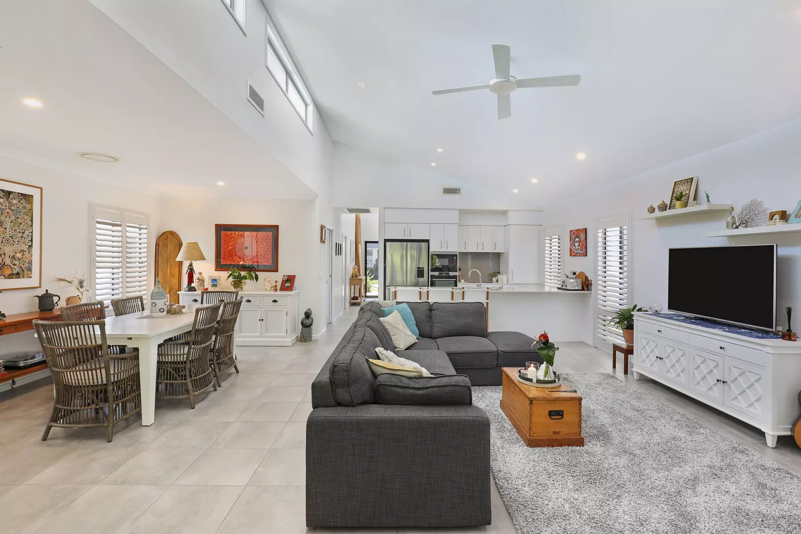 Where Living Is Easy! - Villa 193