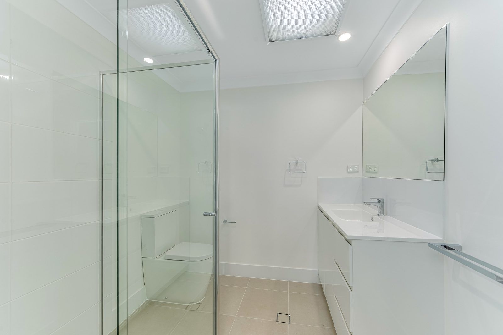 Refreshed Living at Lakeside