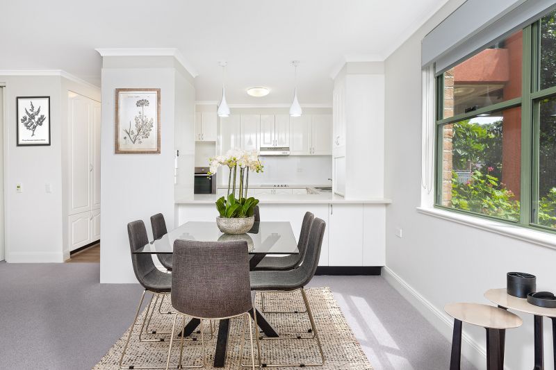 Garden style unit with entirely level access