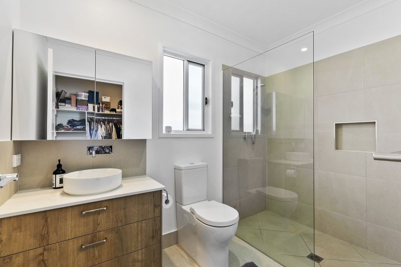 Move in ready, only 10 months young!