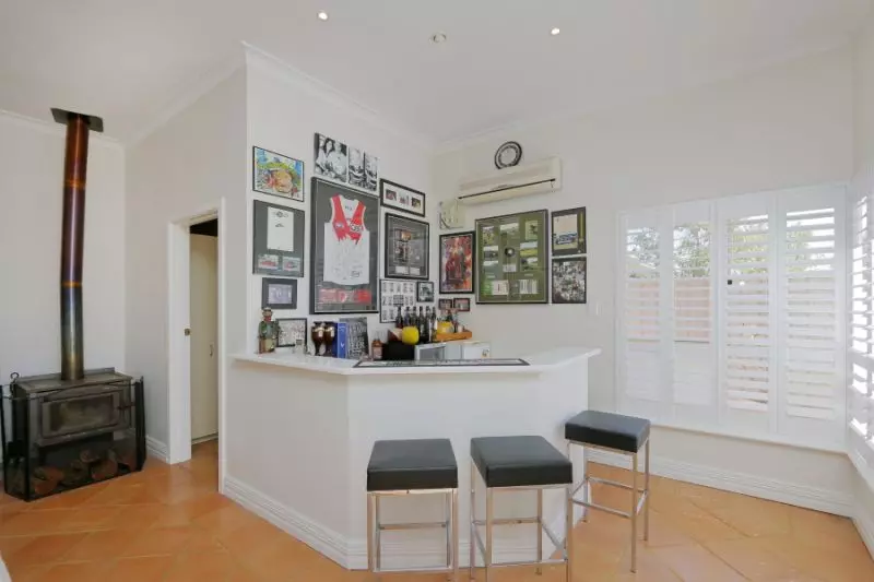 Cool Character on Cooper!