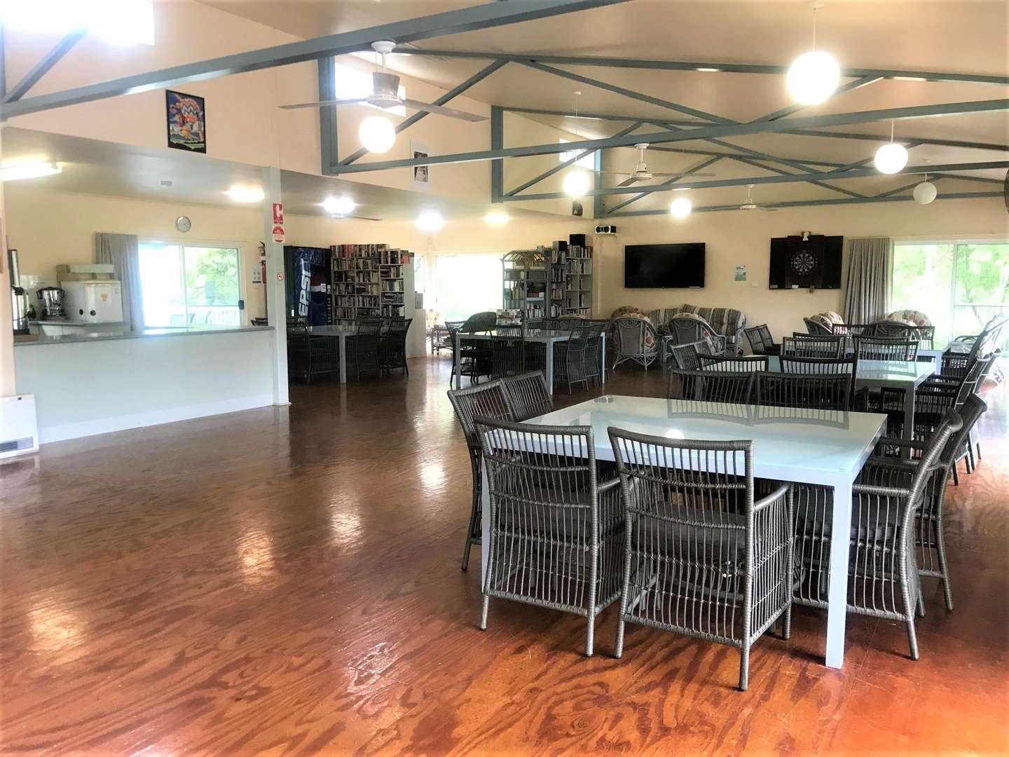 Faringdon Village - A relaxing lifestyle in a friendly over 55’s lifestyle community 