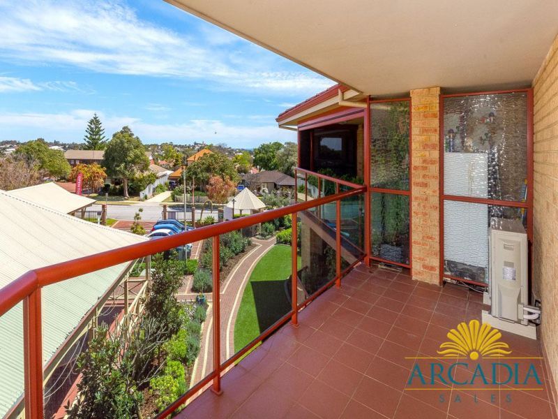 ARCADIA WATERS BICTION - This One Has The WOW Factor...