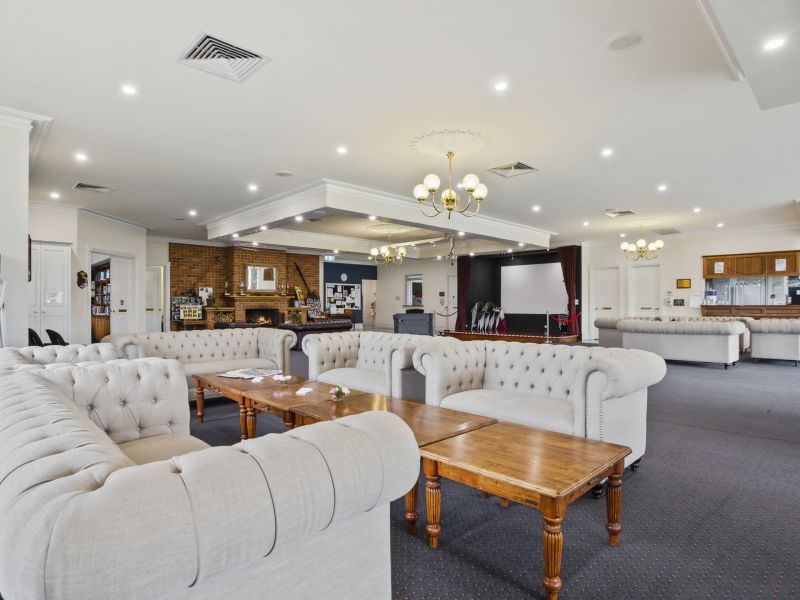 Well Presented One Bedroom Home