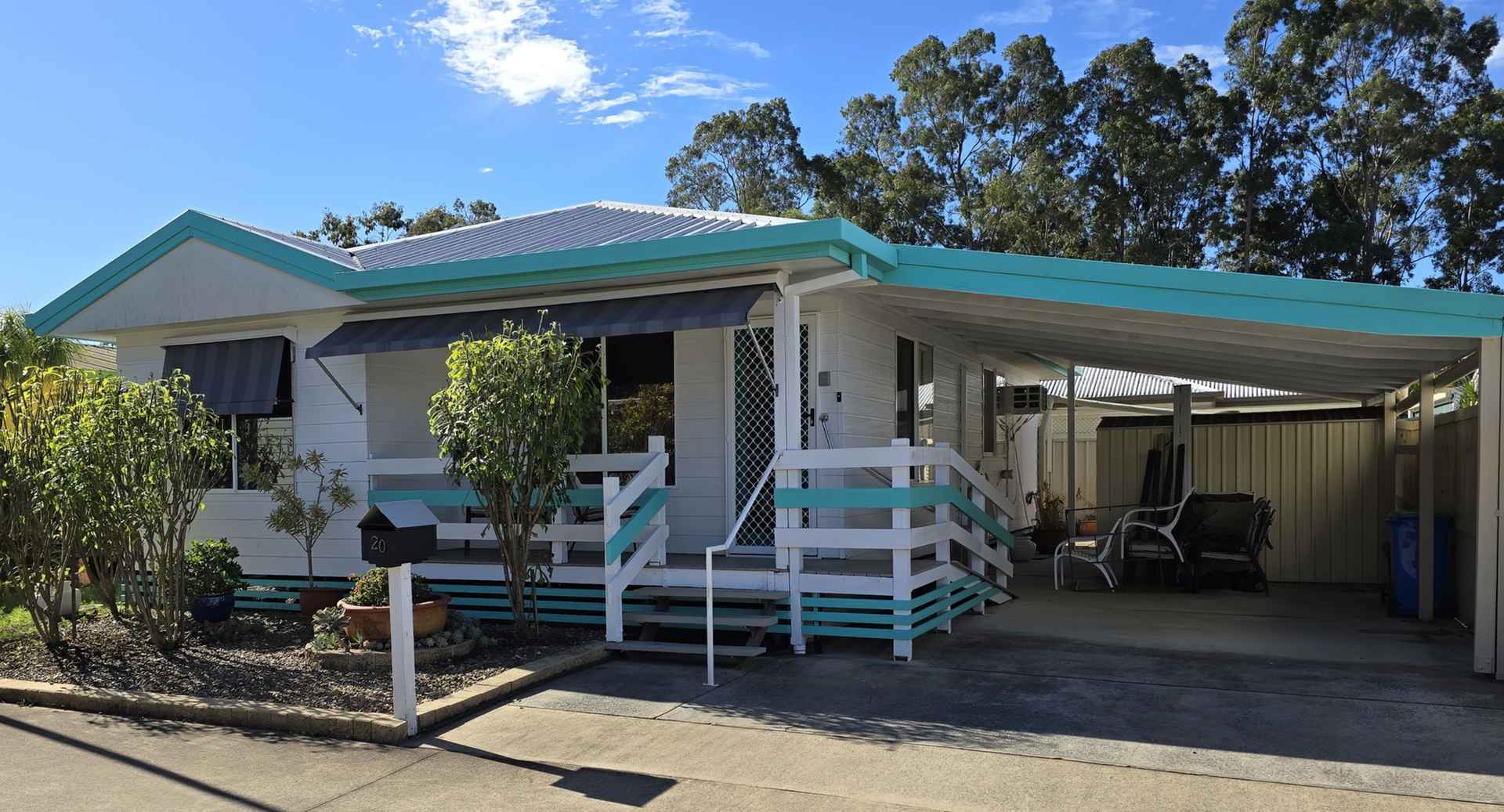 Delightful 2 Bedroom, close to the Clubhouse.