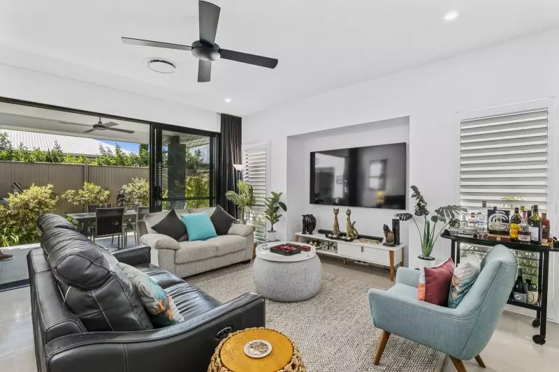 Site 151 - Established Kalbar