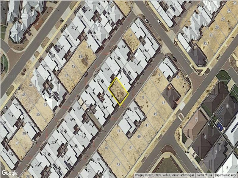 Build your dream home and have convenience nearby!