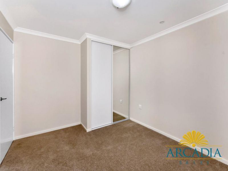 ARCADIA WATERS MANDURAH - Light & Bright, Carol 02 Design