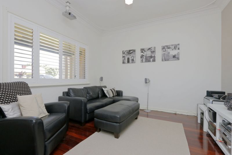 Cool Character on Cooper!