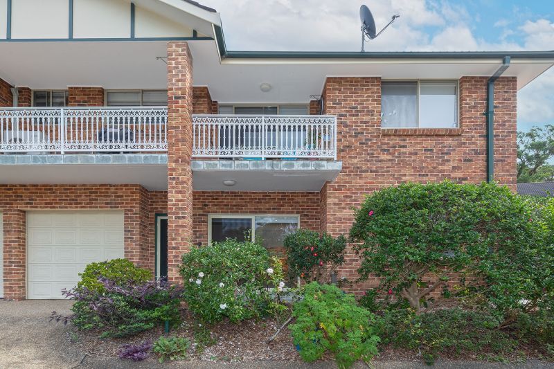 Elegant Downsizing Opportunity in a Nature-Inspired Setting