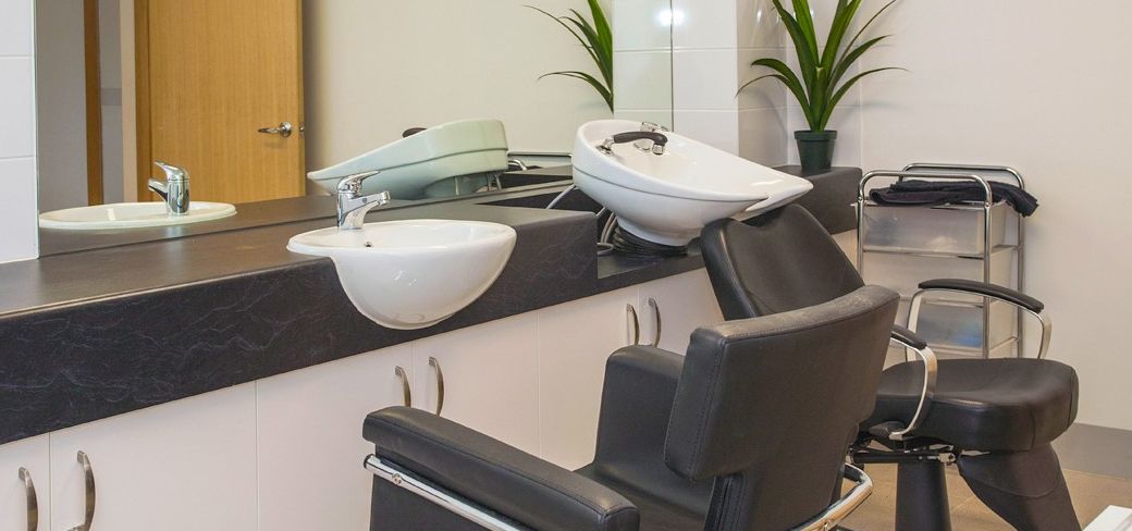 Enjoy a warm and welcoming atmosphere with services and facilities to compliment your choice of retirement living lifestyle.