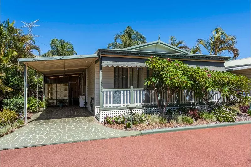 Riverside Gardens Estate - Site 124