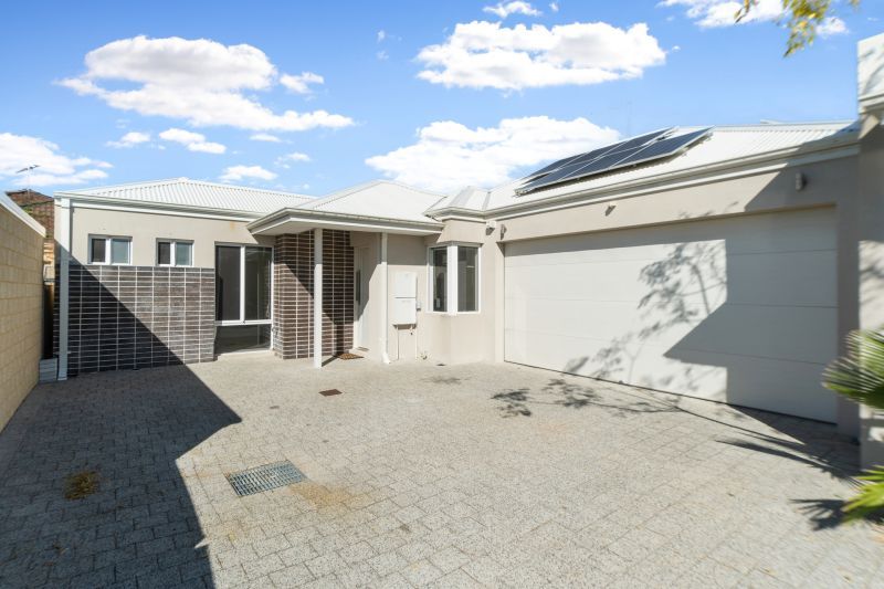 Ticking All Boxes: Location, Modern, Spacious & NO STRATA
