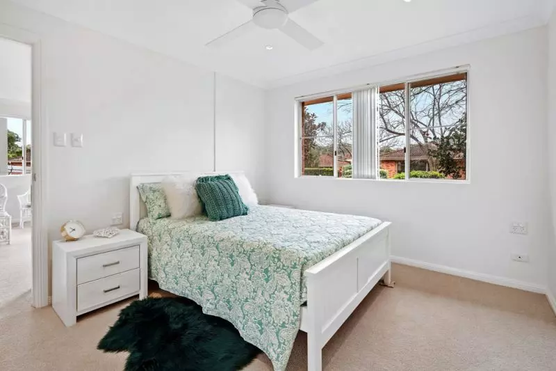 Independent living close to village amenities