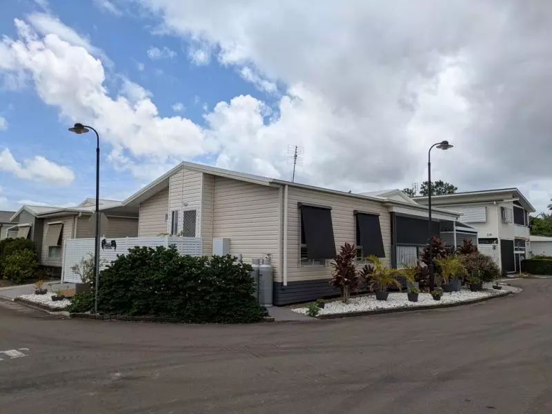 Gorgous gem in quiet location