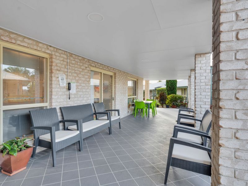 Independent Living  Unit with Kitchenette - Couples
Rent in a Seniors Living Community