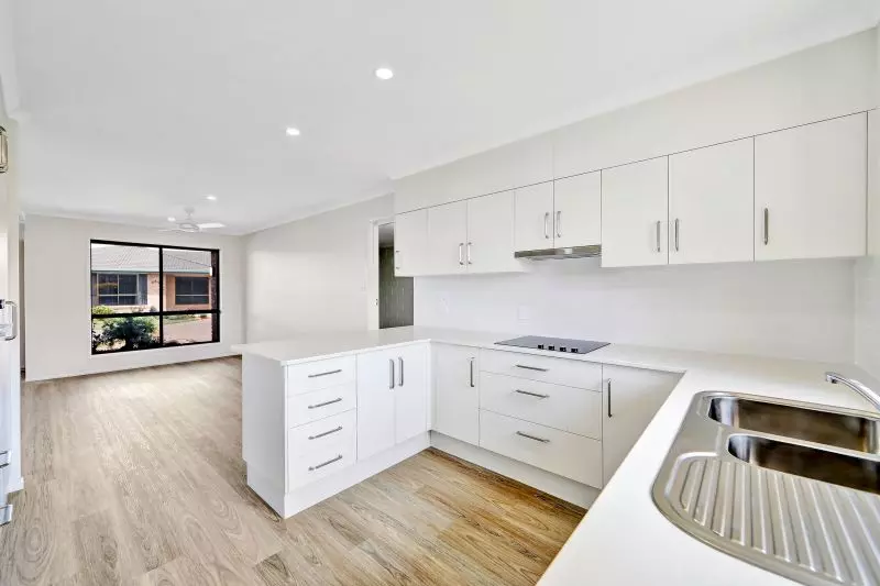 Soothing ocean sounds and coastal breeze!