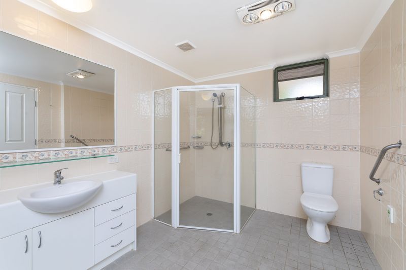 Garden style unit with entirely level access