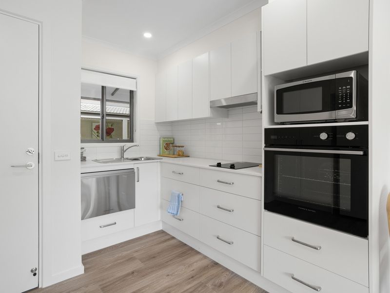 Stylish Renovation with Private Courtyard Retreat