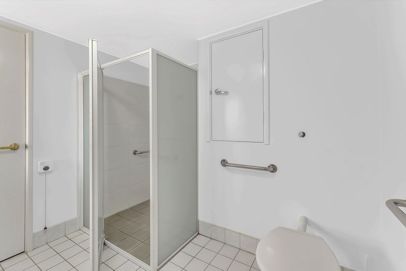 Delightful Apartment with Garden Views and easy Village Access