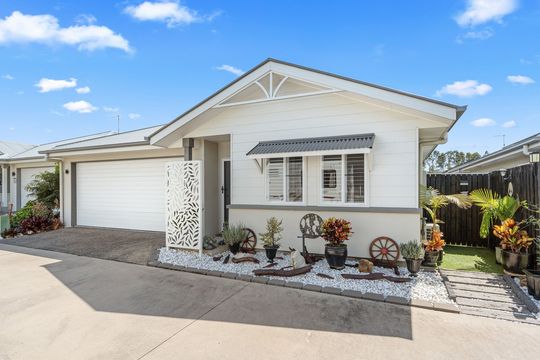 Stunning Alfresco, Stylish Living