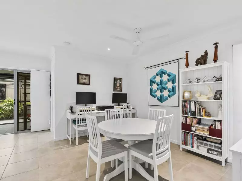 Site 100 - Established Davenport