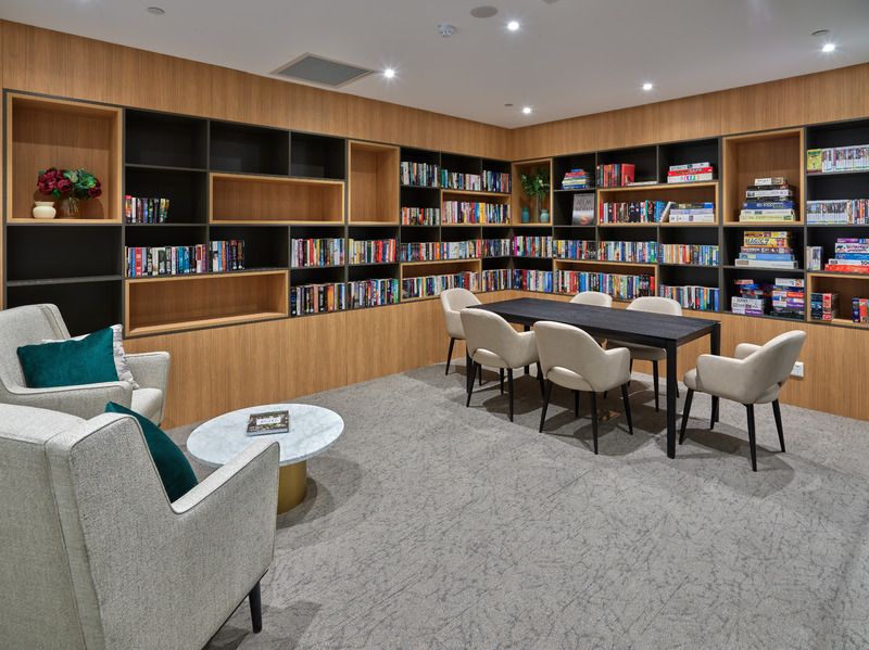 Spacious Ground-Floor Apartment with Two Outdoor Living Spaces - G03