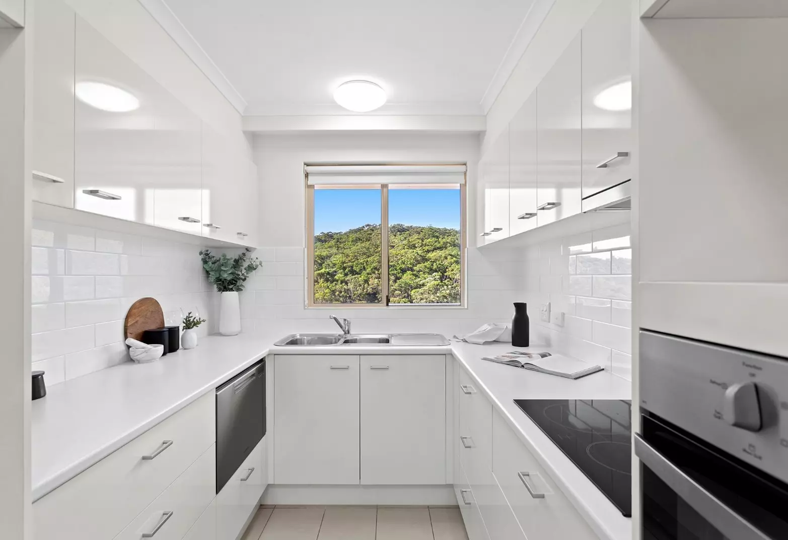 Under Offer - 502/6 Jersey Place, Cromer