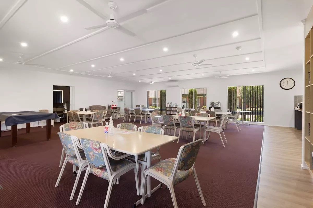 Resthaven Queenstown ‘Westport’ Retirement Living offers 62 two bedroom units within meticulously maintained gardens and lush rose bushes just 10 kilometres from Adelaide's CBD
