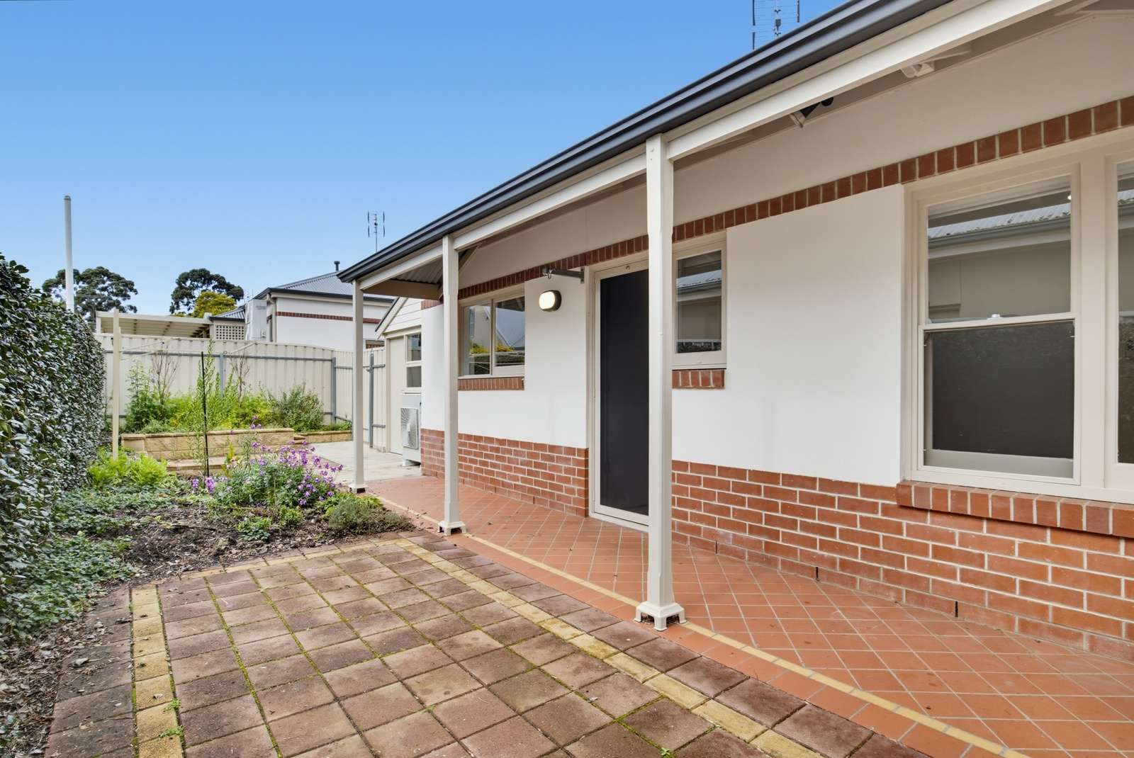 Over 55s living - Charming 2 bed home