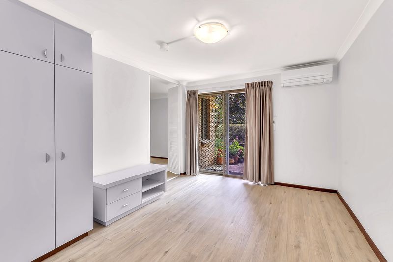 Delightful Apartment with Garden Views and easy Village Access