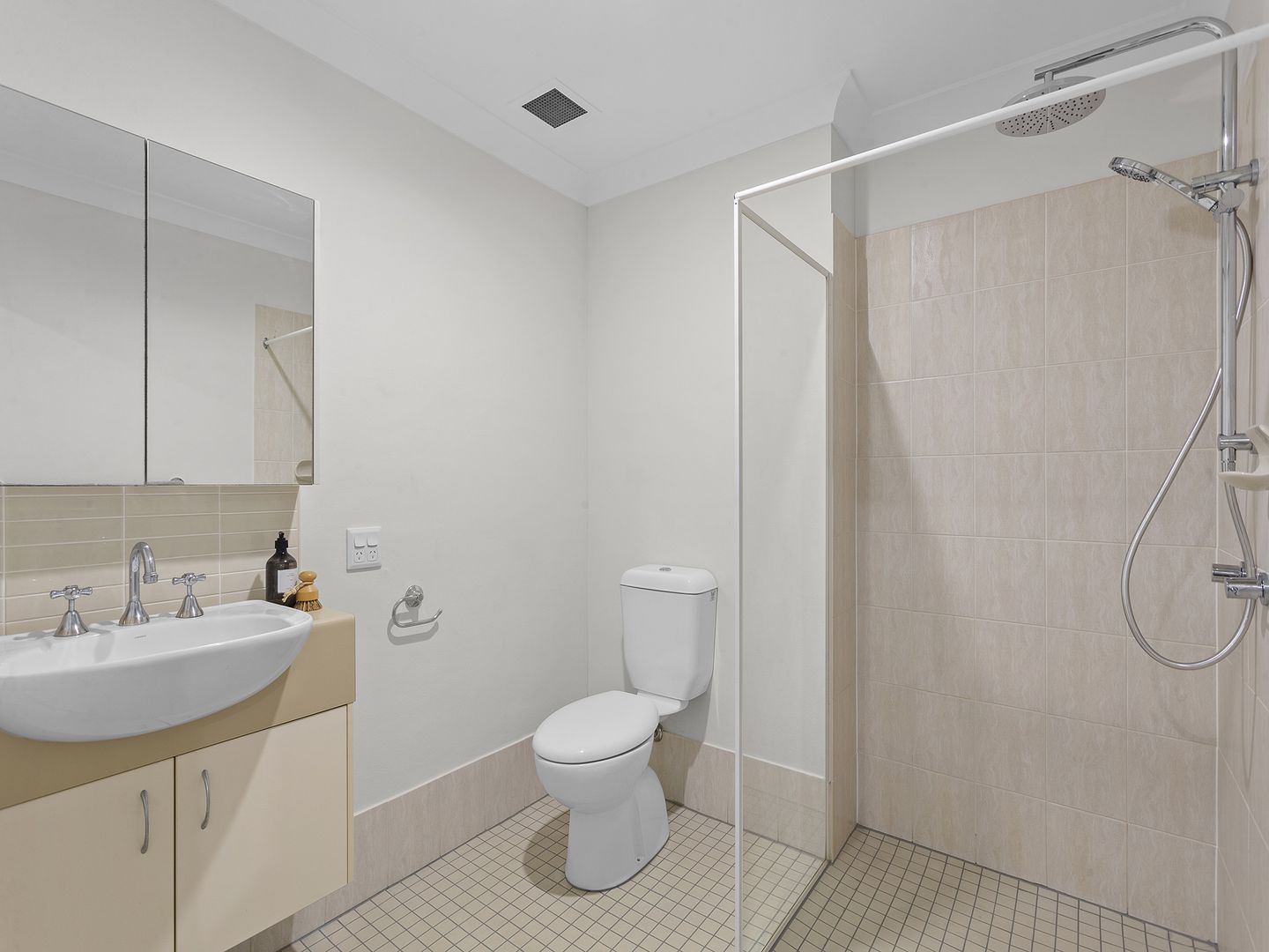 Studio Services Apartments | The Willows Village - Enquire for Availability