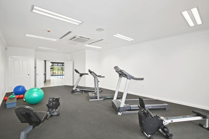 Centrally located villa with easy walk to all village facilities