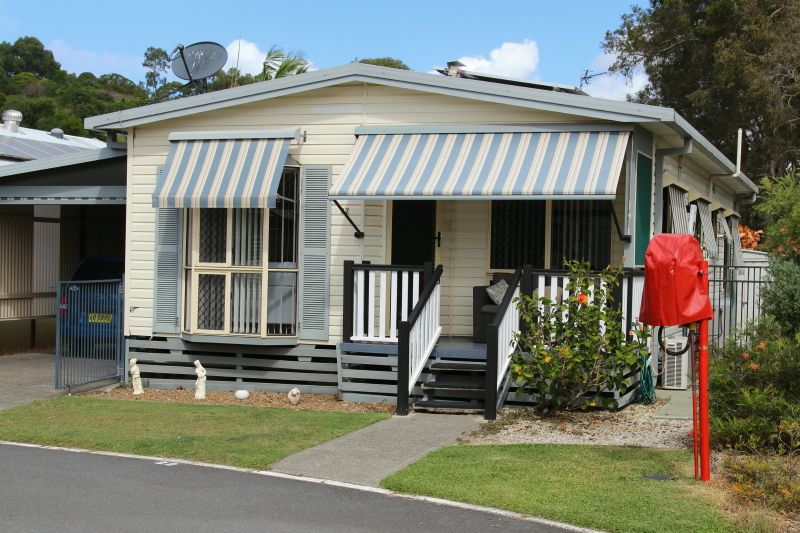 The Palms Village - Over 50’s pet friendly Lifestyle Village