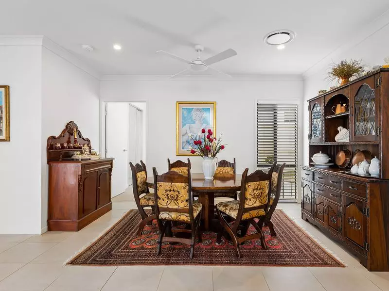 Sit Back, Relax and Watch the Tee Off From the First Hole