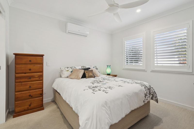 Private Corner - Stylish, Spacious Living