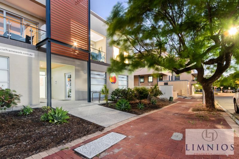 Super spacious, lock and leave Urban living