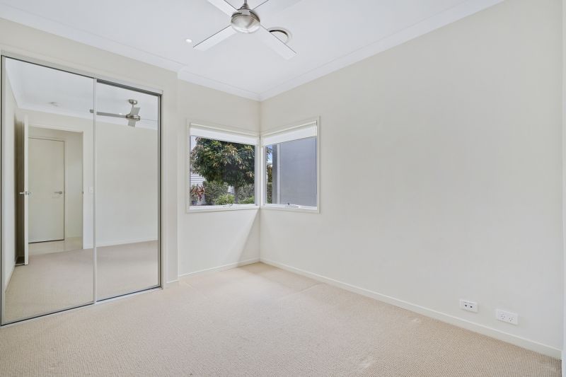 Tranquil Light-filled Lifestyle