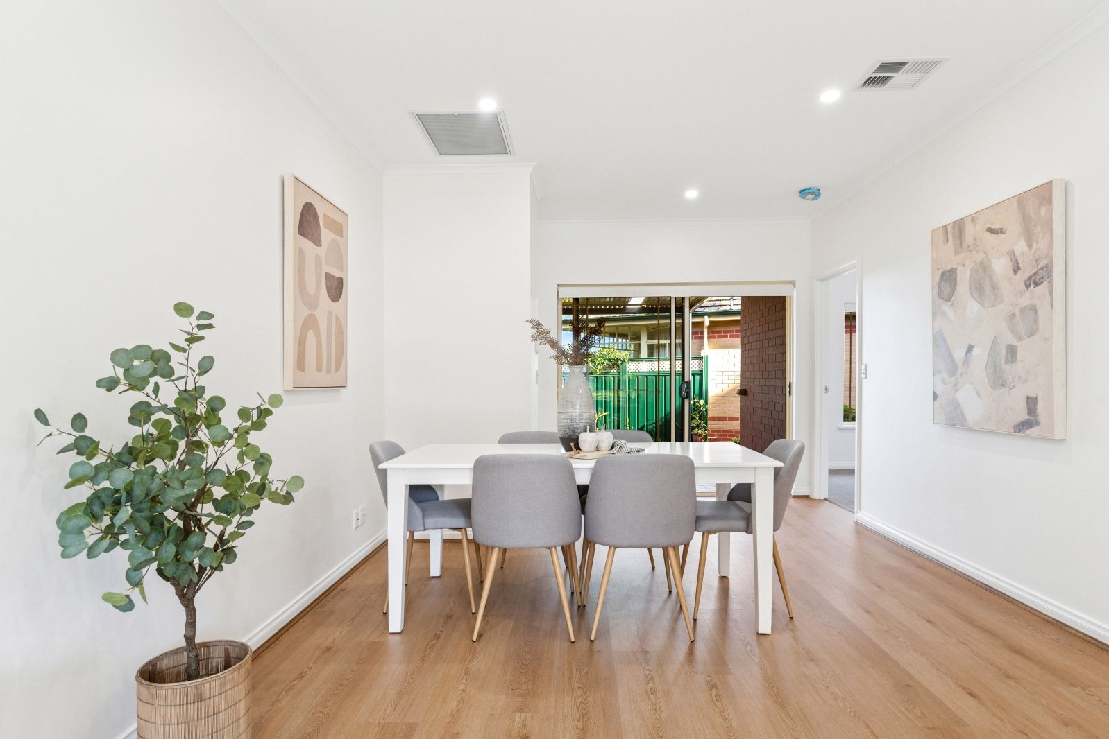 Fully renovated 2-bedroom Villa with stunning leafy views out to the sea