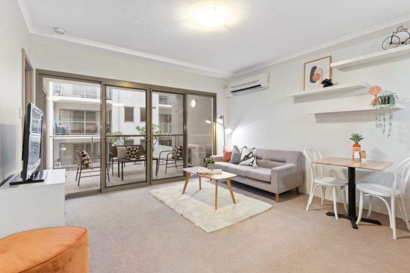 Spacious Modern & Central Home!