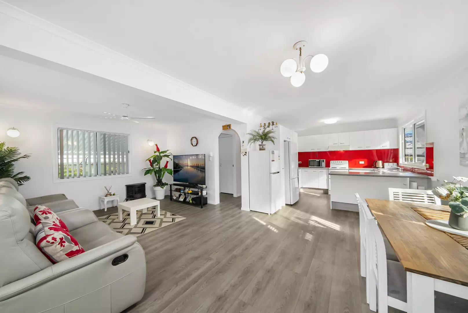 Tweed Broadwater Village, an Over 50’s Pet Friendly Lifestyle Village. 