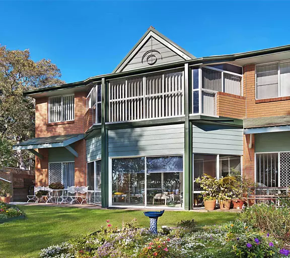 Bolton Clarke Macquarie View  - 1 & 2 Bedroom plus Study Units Available