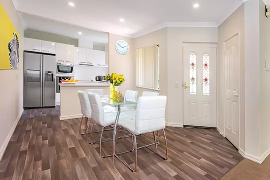 Presents like it is brand new...