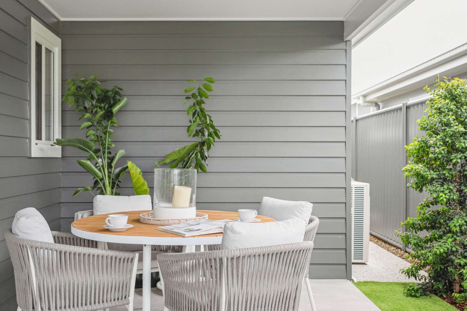 Clifton Taree - Brand new 2-beds plus study in a gated community