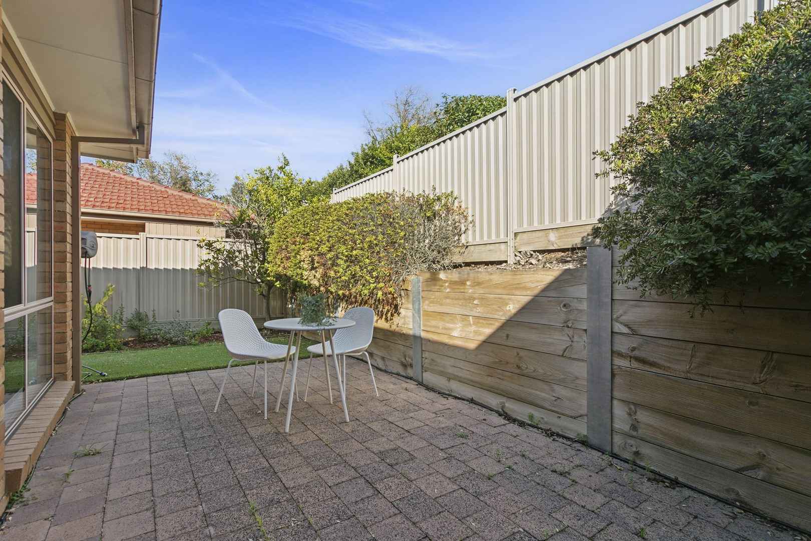 Beautiful Two-Bedroom Villa in a Stunning Garden Setting