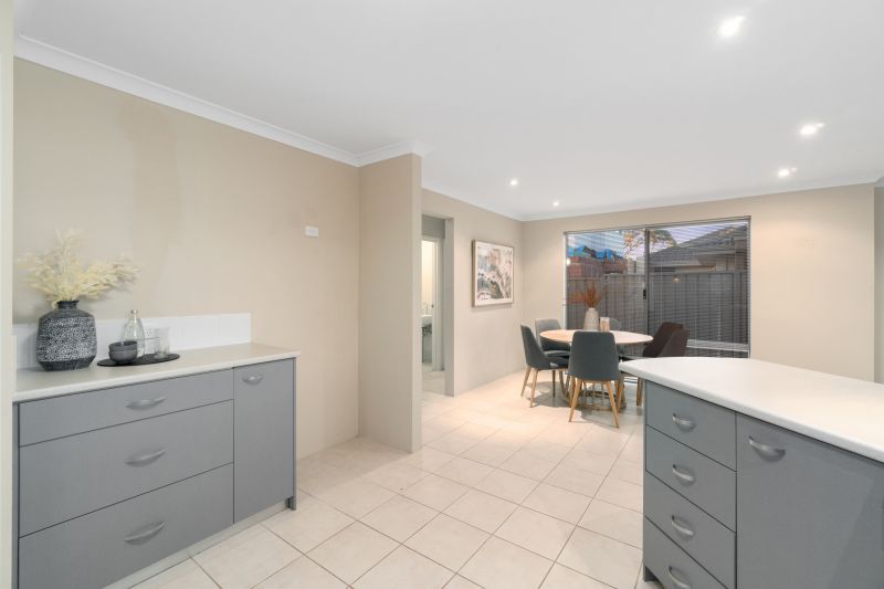 Beachside and Coastal Retreat Living!