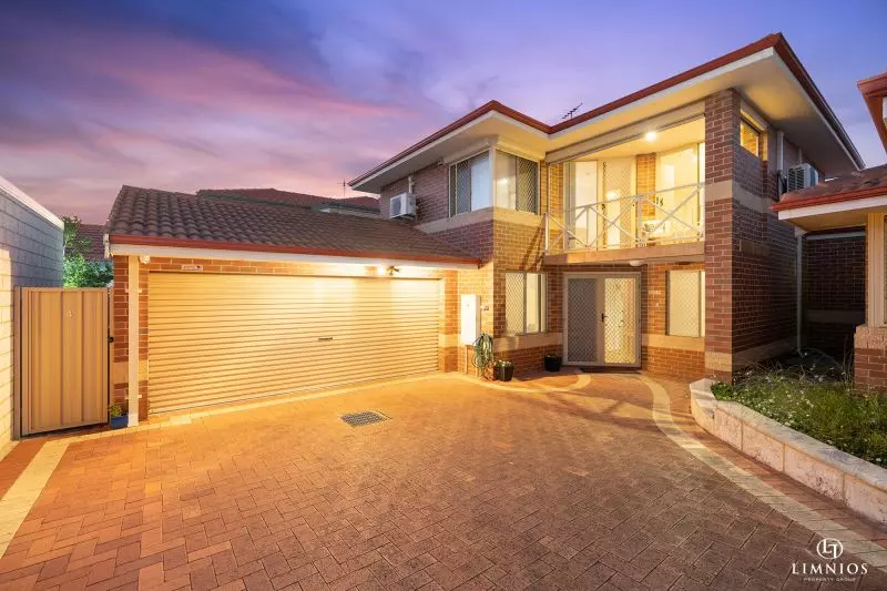 Super Spacious Townhouse!